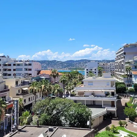 Daire Pleasant With View Sea Beaches
