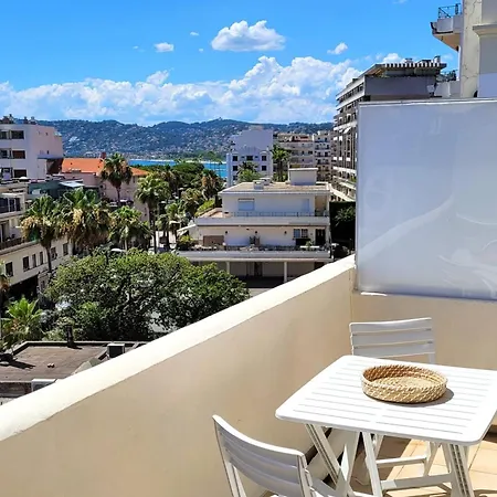 Appartamento Pleasant With View Sea Beaches Antibes